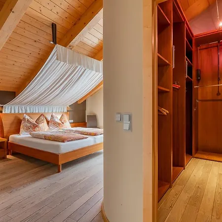 Dome Apartments-apartment Viva & Heaven