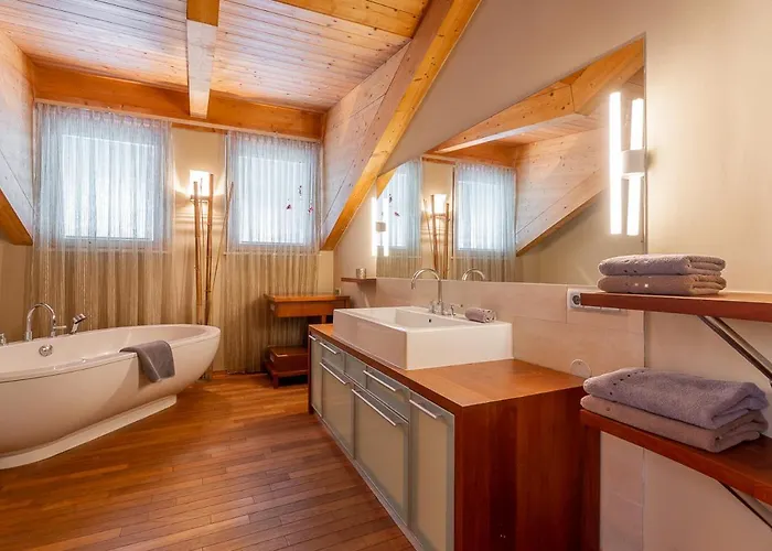 Dome Apartments-apartment Viva & Heaven Апартаменты *